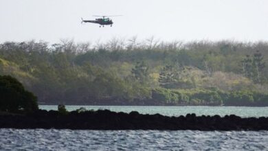 eBlue_economy_BBC _Mauritius oil spill_ Three clean-up crew die after boat capsizes