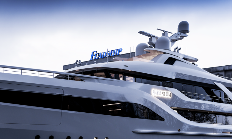 eBlu_economy_Feadship superyacht has been launched at the Dutch shipyard