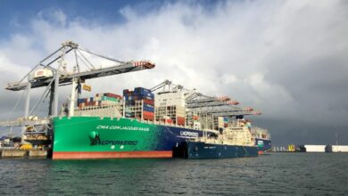 eBlue_economy_Port-of-Rotterdam-shipping-sector-embracing-LNG-as-fuel