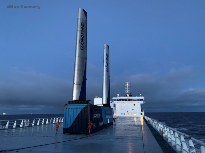 eBlue_economy_ Ships driven by a steady wind