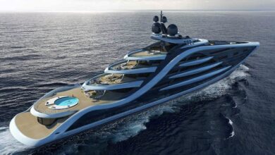 eBlue_economy_largest_yacht