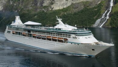 EBlue_econom-Royal Caribbean will sail from Bermuda this summer