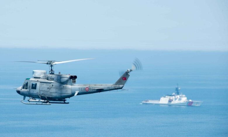 eBlue_econm_USCGC Hamilton conducts operations with Turkish navybb