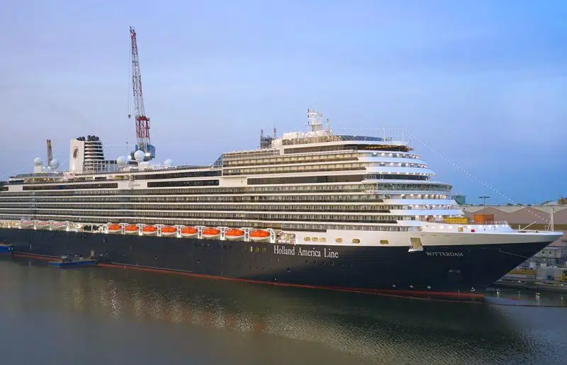 eBlue_economy_Holland-America-Line-Rotterdam-Fincantieri