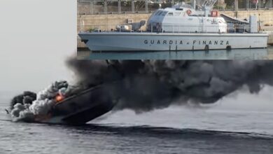 eBlue_economy_Italian Coast Guard patrol boat sank after fire Video