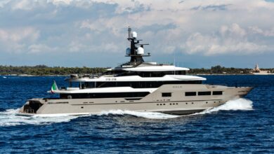 eBlue_economy_New 236-Foot Superyacht with 3 Huge Pools 22