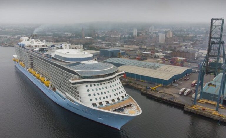 eBlue_economy_First cruise ship calls at Greenock since pandemic struck