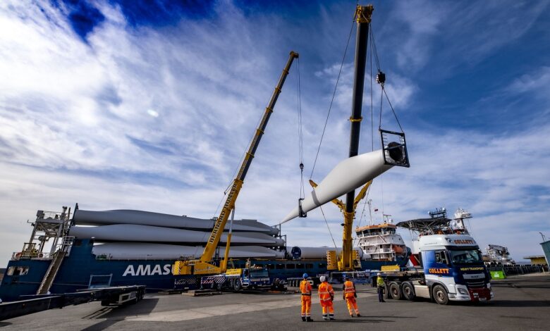 eBlue_economy_The Port of Leith welcomes onshore wind turbines to bespoke renewables facility