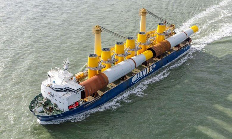 eBlue_economy_umbo’s vessel Fairmaster completed the final shipment for the Hornsea Two offshore wind farm