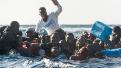 eBlue_economy_Criminals using small boats for smuggling people to Europe