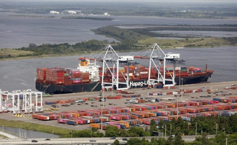 eBlue_economy_Hapag-Lloyd reroutes European container service to JAXPORT