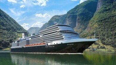 eBlue_economy_Holland America Line's Rotterdam is on maiden voyage from Amsterdam to Florida