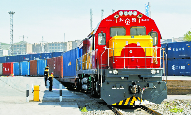 eBlue_economy_New Freight train_Shanghai Express_ reaches Hamburg from China