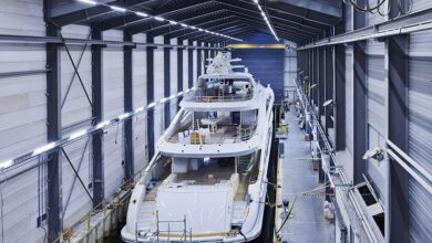 eBlue_economy_Heesen Yachts _Project Aura hits the water!