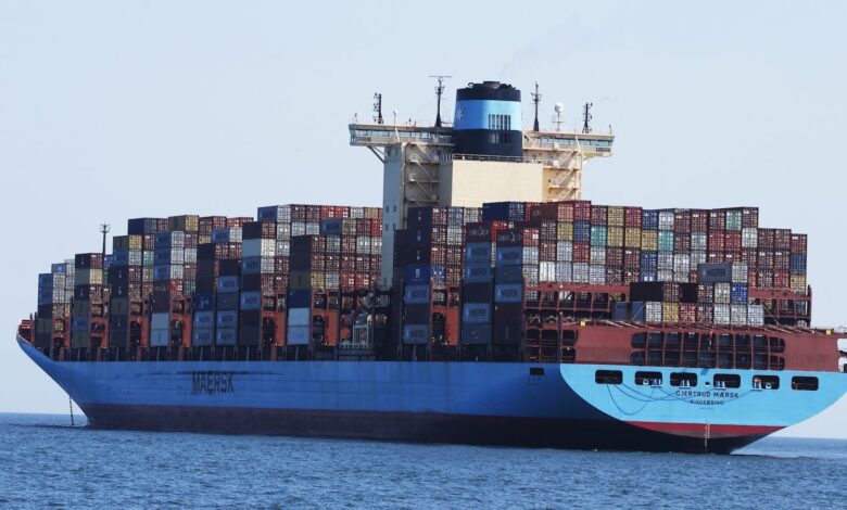 eBlue_economy_Maersk-container-ship