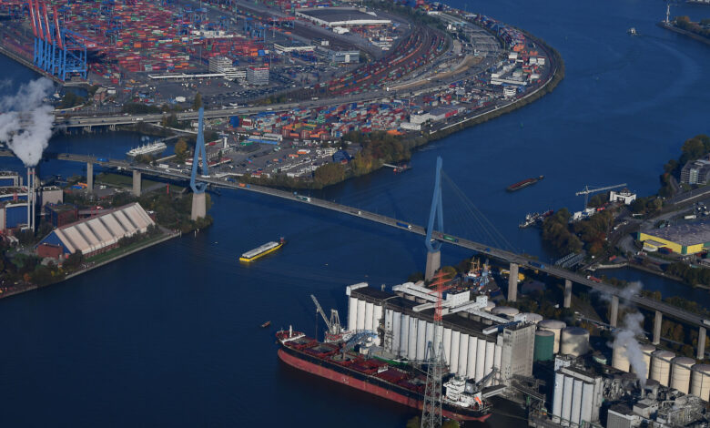 eBlue_economy_HPA and DAKOSY receive funding for digital test bed at Port of Hamburg