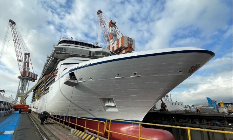 eBlue_economy_Oceania Cruises Floats Out New Ship Vista At Fincantieri Shipyard in Genoa, Italy