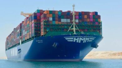 eBlue_economy_عبور السفينة HMM OSLO ثانى أكبر حاويات لقناة السويس