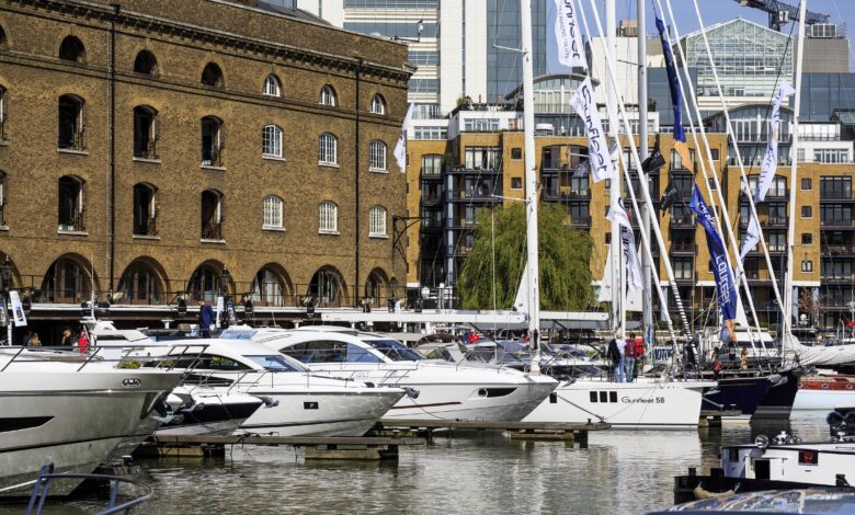 eBlue_economy_Oyster announce their first show of 2022 in the London Luxury Afloat event at St Katharine Docks
