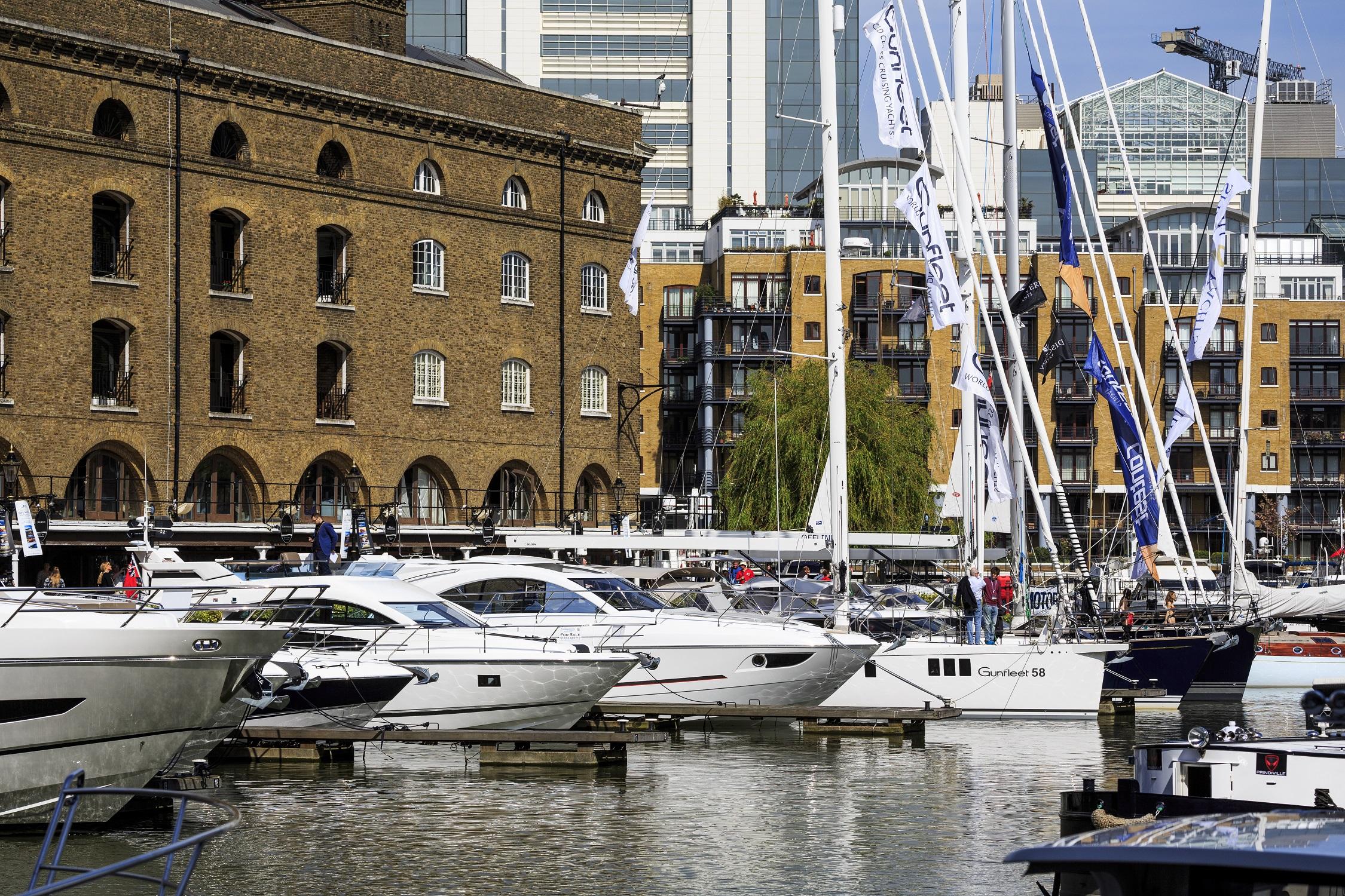 eBlue_economy_Oyster announce their first show of 2022 in the London Luxury Afloat event at St Katharine Docks