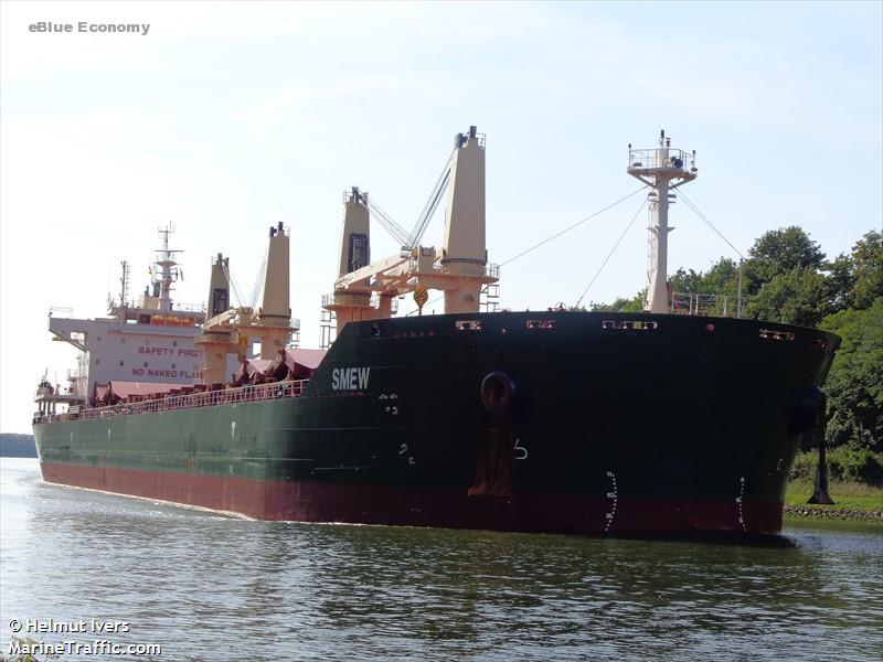 eBlue_economy_Canadian bulk carrier grounding, Colombia