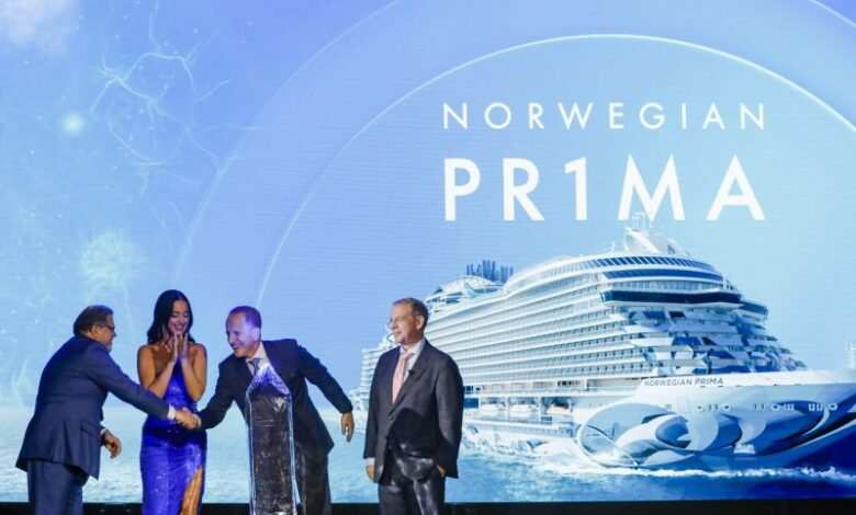 eBlue_economy_Norwegian Cruise Line christened its newest ship Norwegian Prima