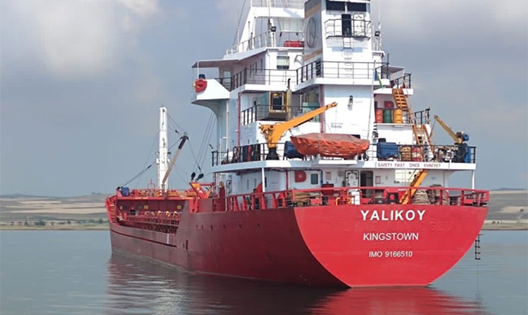 eblue_economy_Freighter with Ukrainian grain aground in Dardanelles