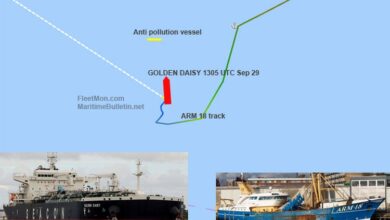 eBlue_economy_Dutch fishing vessel struck anchored tanker, oil leak, Netherlands UPDATE pics