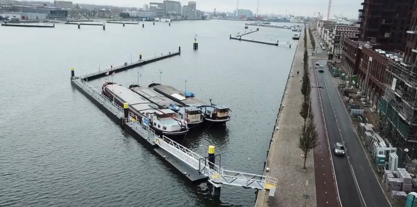 eBlue_economy_Fewer berths in the centre of Port of Rotterdam