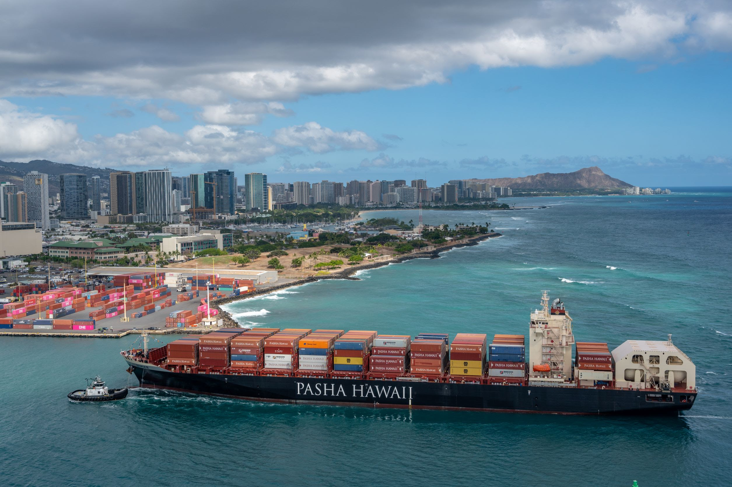 eBlue_economy_First LNG-Powered Containership for Pasha Hawaii Delivered to ABS Class