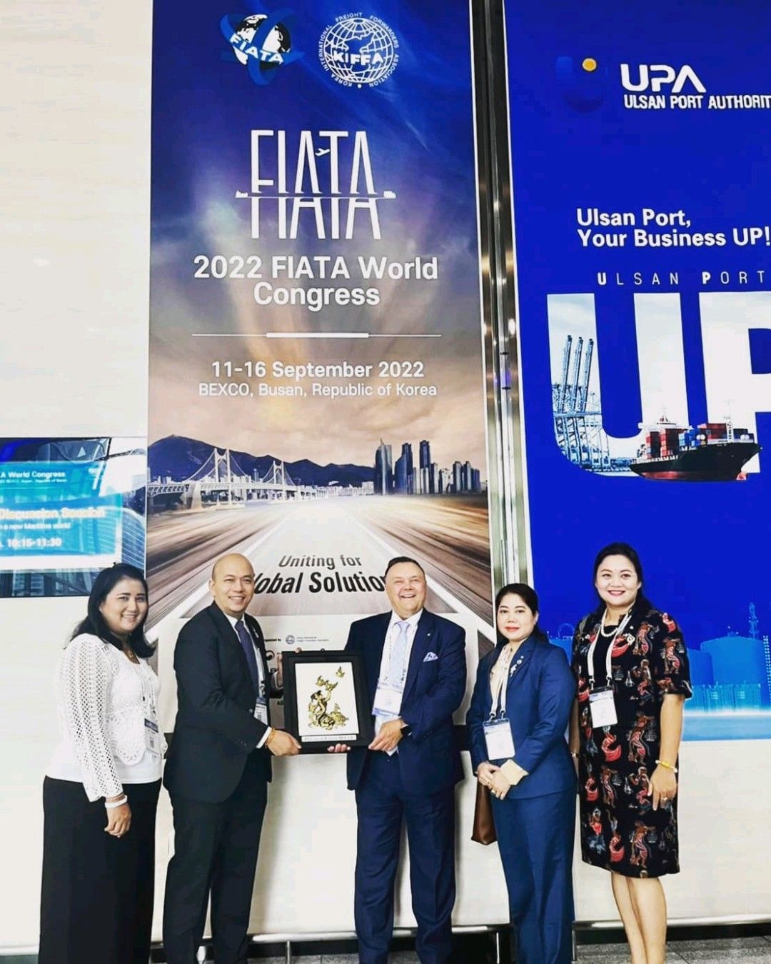 eBlue_economy_Winners of the Young Logistics Professional Award announced at the FIATA World Congress, Busan