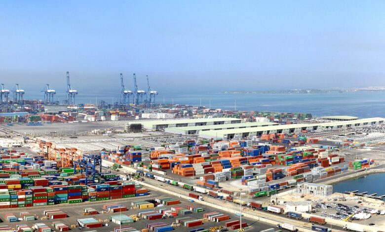 eBlue_economy_Mawani and Globe Group Sign a Contract to Build an Integrated Logistics Park at Jeddah Islamic Port
