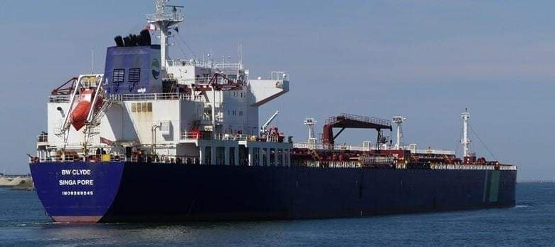 eBlue_economy_Greek tanker with Russian crude broke down in Marmara sea