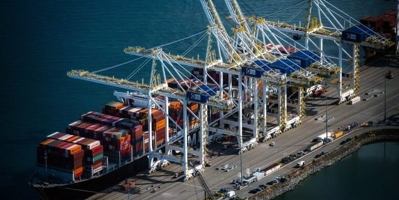 eBlue_economy_Investment of Canadian ports